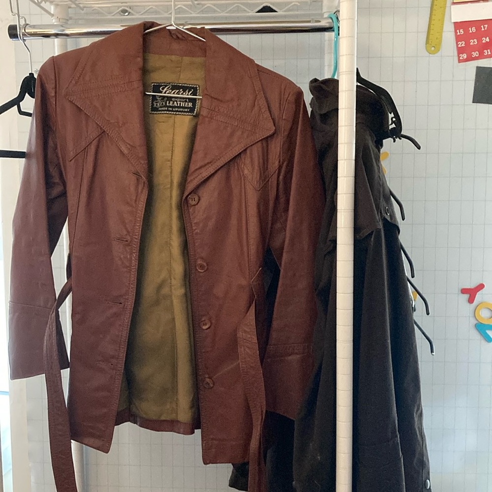Stunning Vintage 1970s Brown Leather Jacket